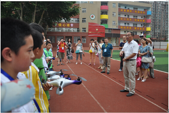 芜湖市科协举办第一届“特源鑫杯”中小学生无人机竞赛活动
